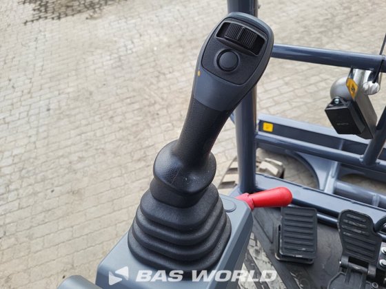 徐工 XE35 E 小型挖掘机 <10t