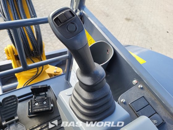 徐工 XE35 E 小型挖掘机 <10t