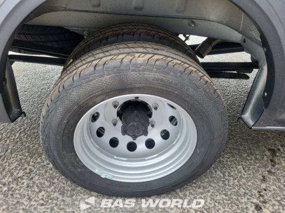 MAN TGE 5.160 クローズド・ボックス・バン