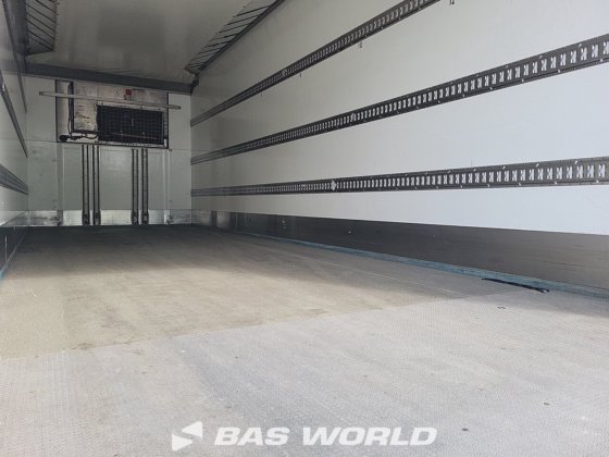 パクトン・サーモキング SLXe 300 ウィスパー・プロ 冷蔵セミトレーラー