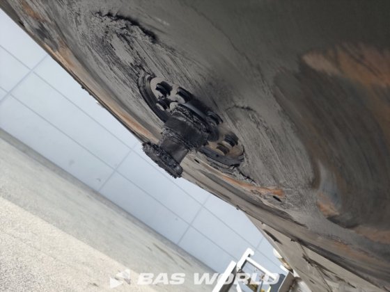 马扎尔坦克半拖车