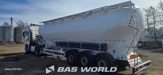 斯皮策坦克半拖车