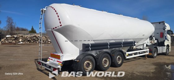 Semirremolque cisterna Spitzer