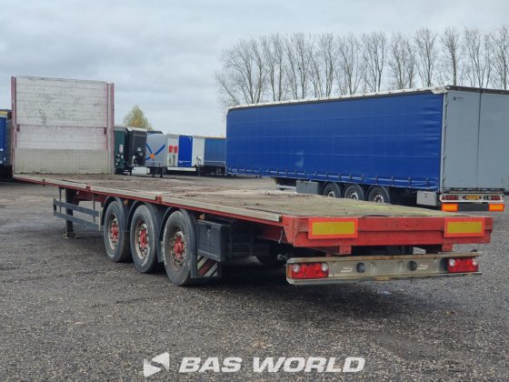 施瓦兹米勒平板拖车