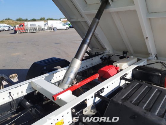 Iveco デイリー 70C18 ティッパー