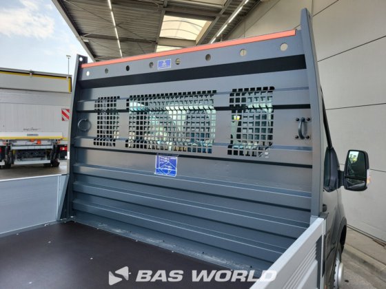 福特全顺 170pk 打开