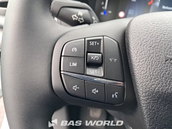 福特全顺 165pk 打开