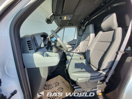 ルノー マスター 130PK クローズド・ボックス・バン