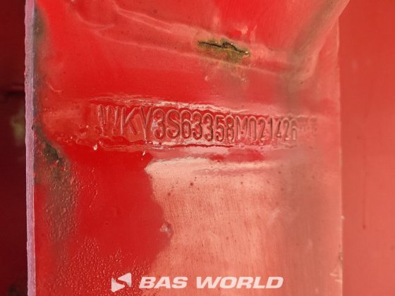 肯普夫窗帘边半挂车