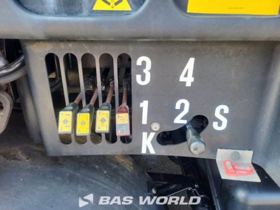 メルセデス アクトロス 2648 8X4 平トラック