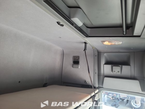 メルセデス アクトロス 2648 8X4 平トラック