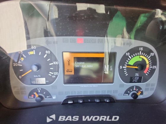 メルセデス アクトロス 2648 8X4 平トラック