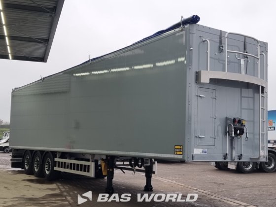 クレーカー・ウォーキング・フロア