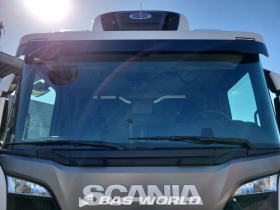 スカニア G360 6X2 ターフルゴ冷凍トラック