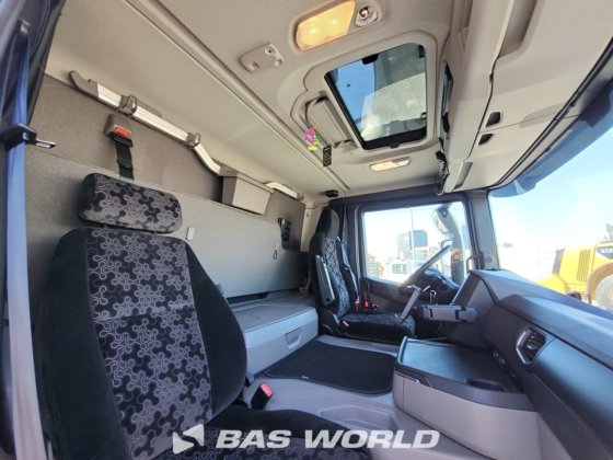 スカニア G360 6X2 ターフルゴ冷凍トラック