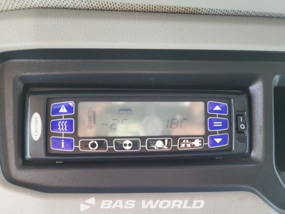 スカニア G360 6X2 ターフルゴ冷凍トラック