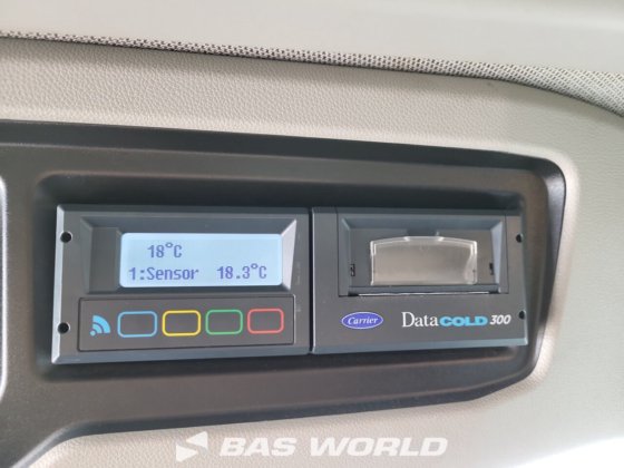 スカニア G360 6X2 ターフルゴ冷凍トラック