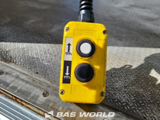 スカニア G360 6X2 ターフルゴ冷凍トラック