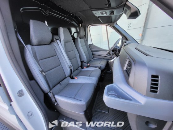 雷诺 Master 封闭箱式货车