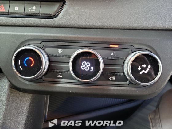 フォード トランジット 130pk クローズド・ボックス・バン