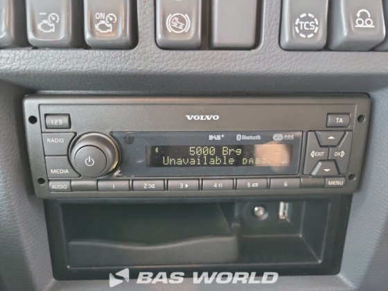 沃尔沃 FE 320 6X2 底盘卡车