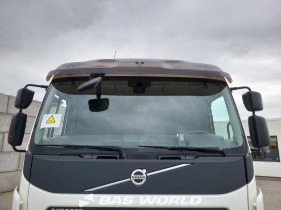 沃尔沃 FE 320 6X2 底盘卡车