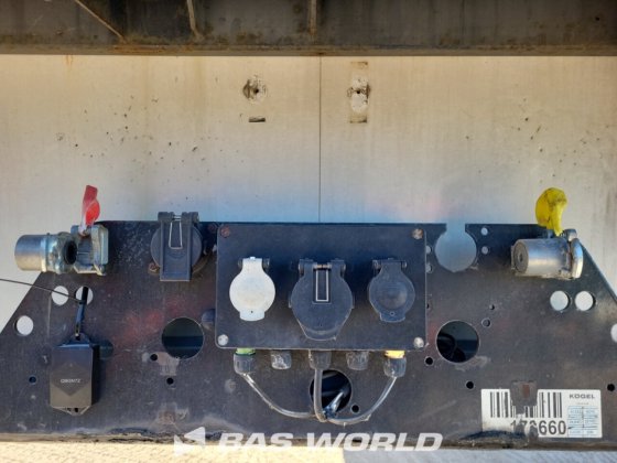 科格尔冷藏半挂车