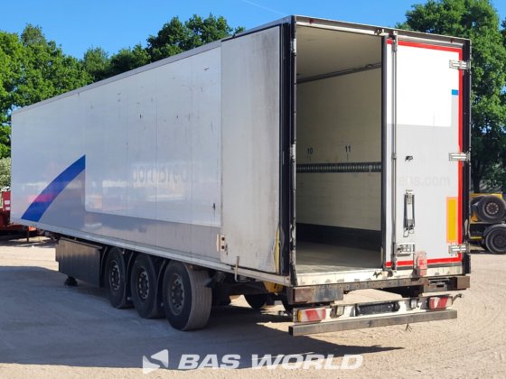 科格尔冷藏半挂车