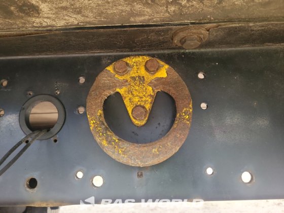 クローネキャリアベクター 1950Mt 冷蔵セミトレーラ