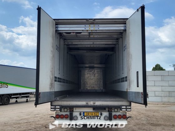 施密茨冷藏半挂车