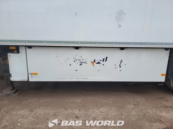 施密茨冷藏半挂车