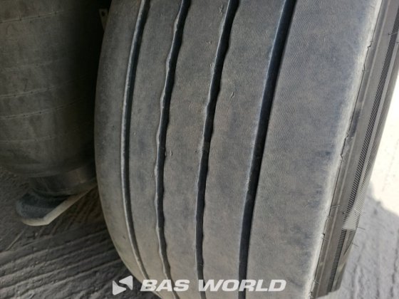 施密茨冷藏半挂车