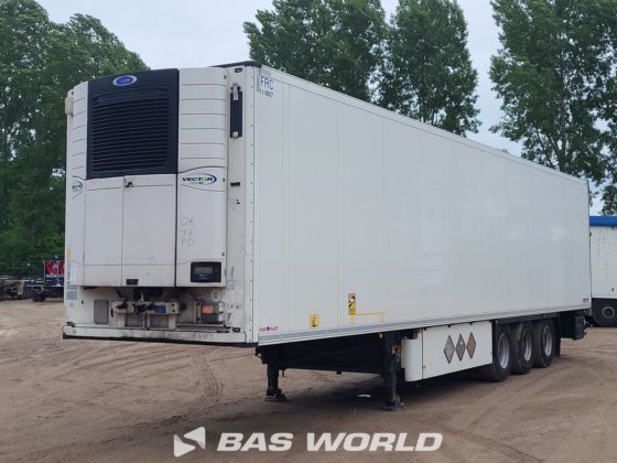 施密茨开利 1950MT 冷藏半挂车