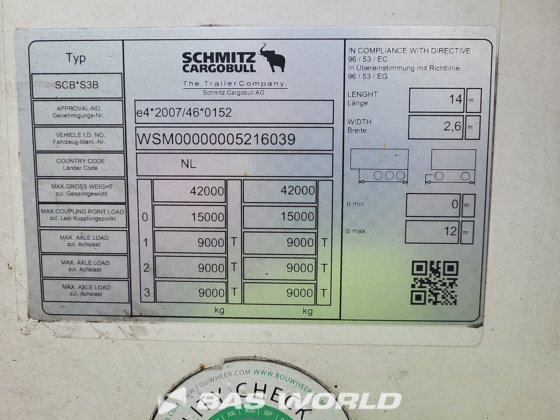 施密茨开利 1950MT 冷藏半挂车