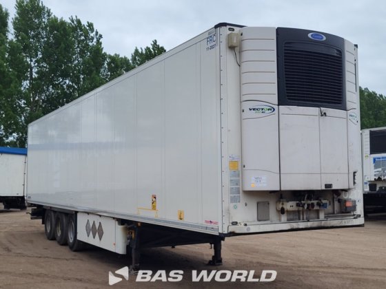 施密茨开利 1950MT 冷藏半挂车