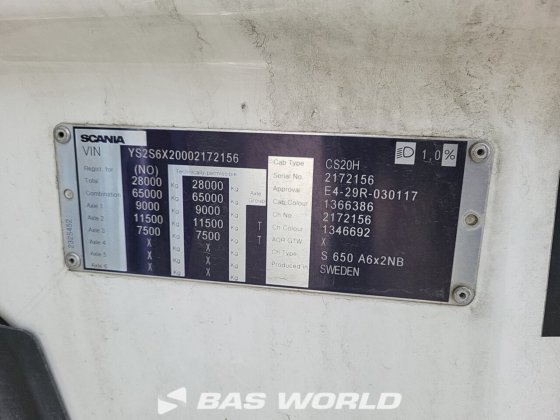 斯堪尼亚 S650 6X2 牵引车组