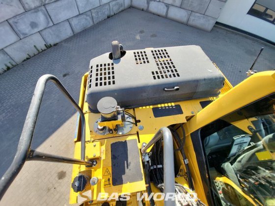 小松 PW148 -8 轮式挖掘机