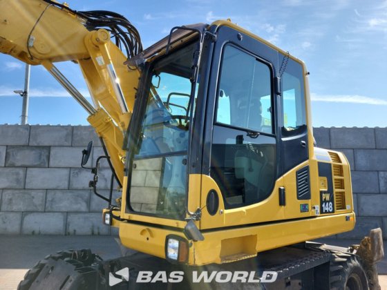 小松 PW148 -8 轮式挖掘机