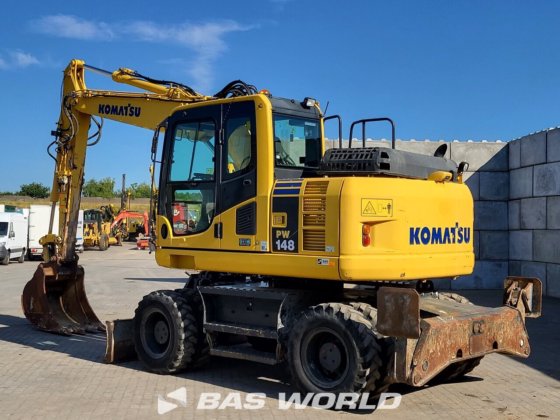 小松 PW148 -8 轮式挖掘机