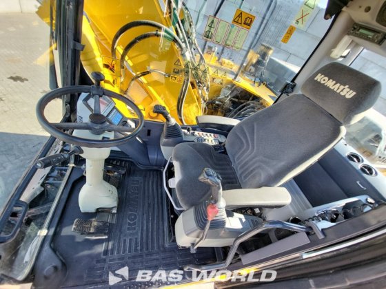 小松 PW148 -8 轮式挖掘机