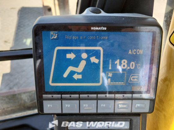 小松 PW148 -8 轮式挖掘机