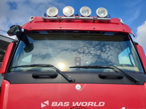 奔驰 Actros 2548 6X2 底盘卡车