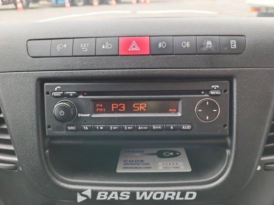 イヴェコ・デイリー 35S14 冷蔵車