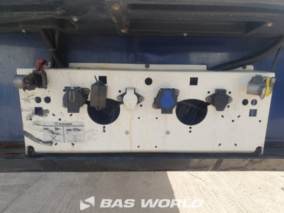 クローネ冷凍セミトレーラ