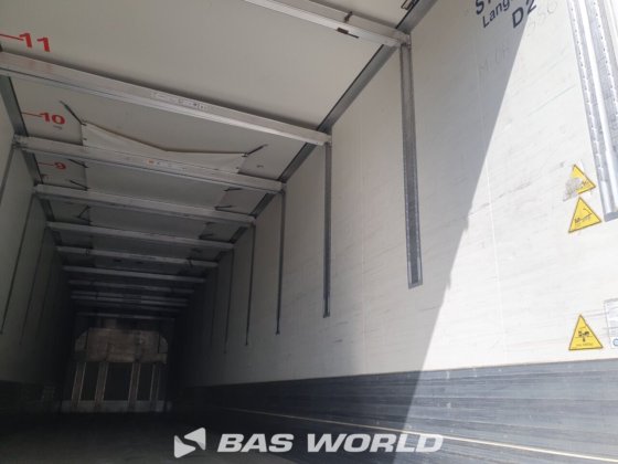 クローネ冷凍セミトレーラ