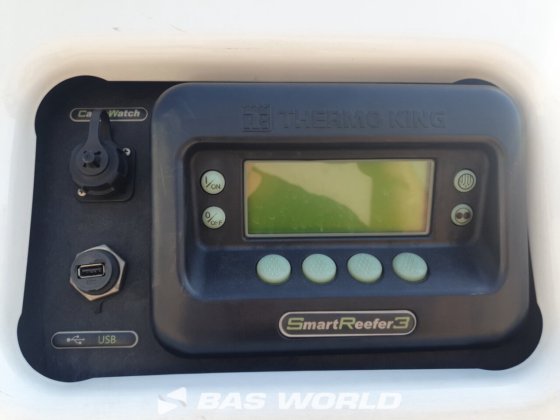 クローネ冷凍セミトレーラ