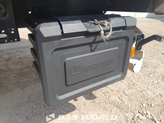 クローネ冷凍セミトレーラ