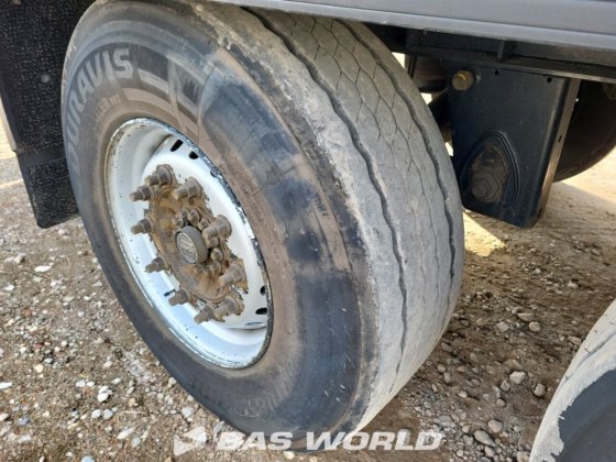 クローネサーモキングSLXi 300冷蔵セミトレーラー