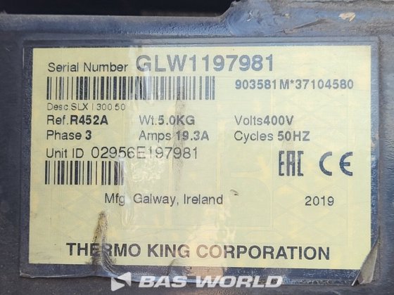 クローネサーモキングSLXi 300冷蔵セミトレーラー