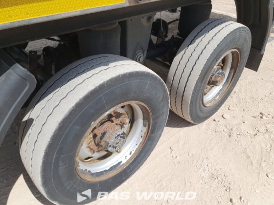 シュピアー・カーテンサイド・トレーラー